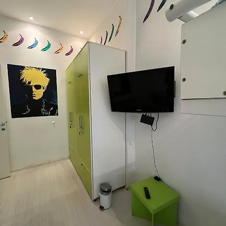 Hostel Pop Art Belgrade