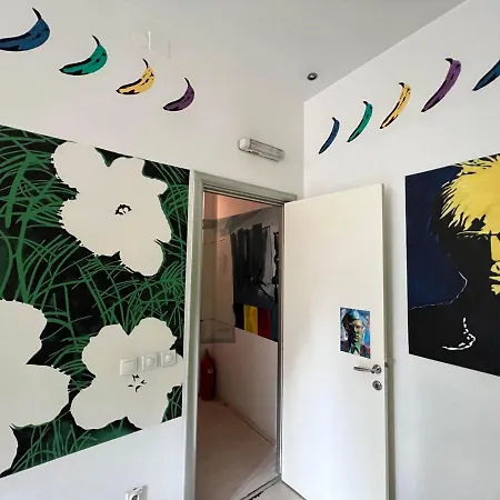 Vandrerhjem Pop Art Beograd