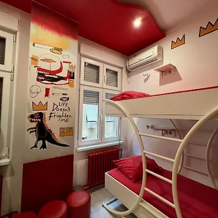 Pop Art Hostel Belgrade