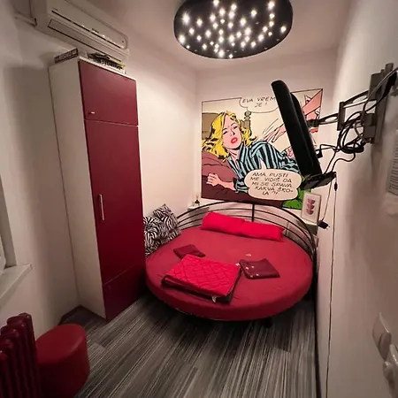 Hostel Pop Art *