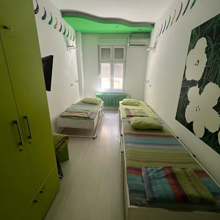 Hostel Pop Art Belgrade