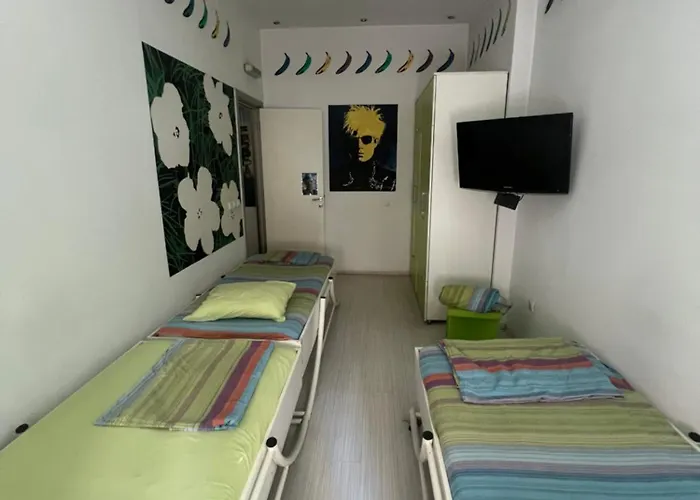 Pop Art Hostel Belgrade